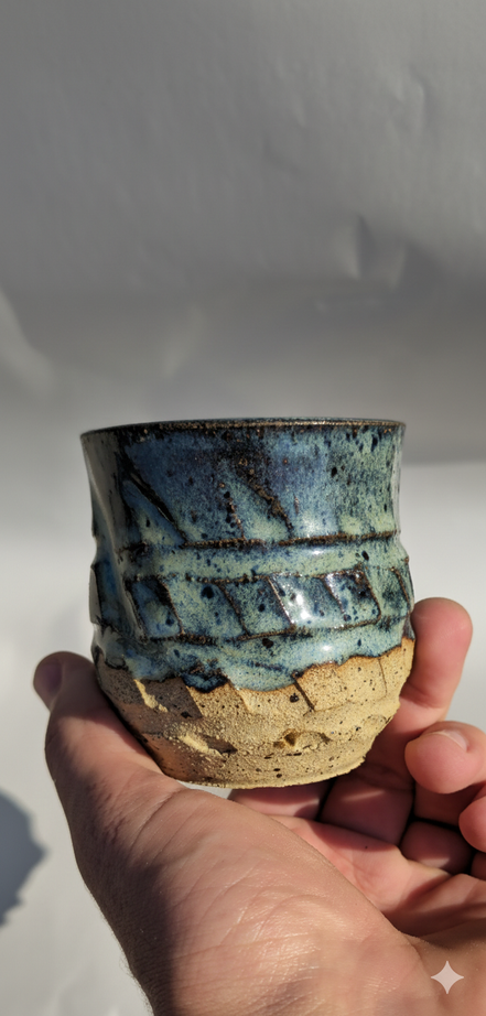 كوب البحر الأزرق