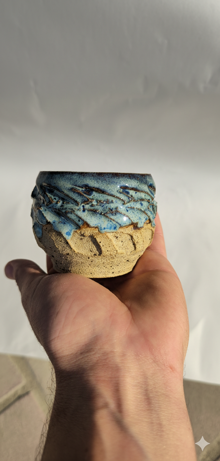 كوب البحر الأزرق